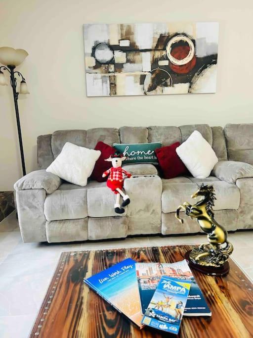 Villa Vintage Family Scape + Heated Pool&Discount Tampa Exterior foto